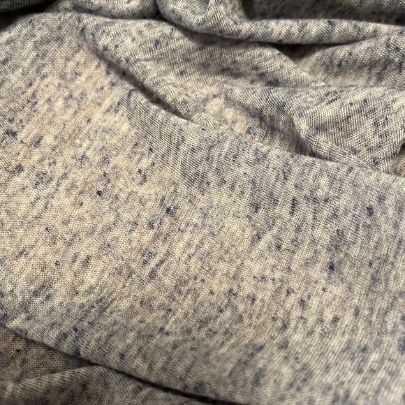 Urban’s Outfitters Infinity Scarf - Picture 2 of 2